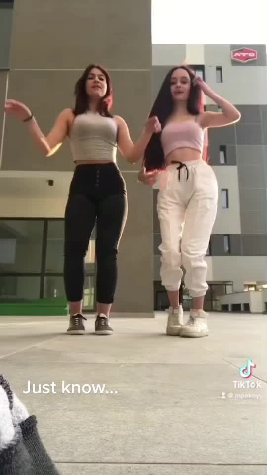 @😼🔫