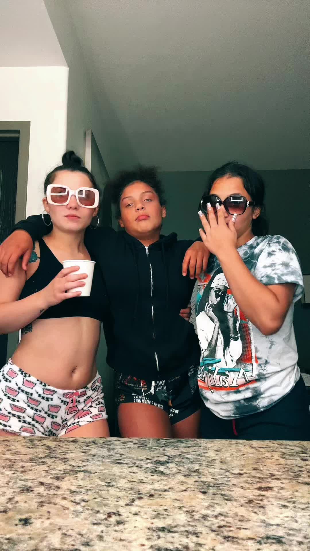 @_desireethesinger