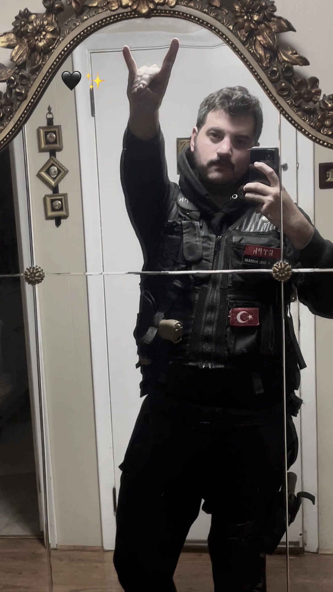 @akifbozkurt35👮🏻&zwj;♂️🇺🇸