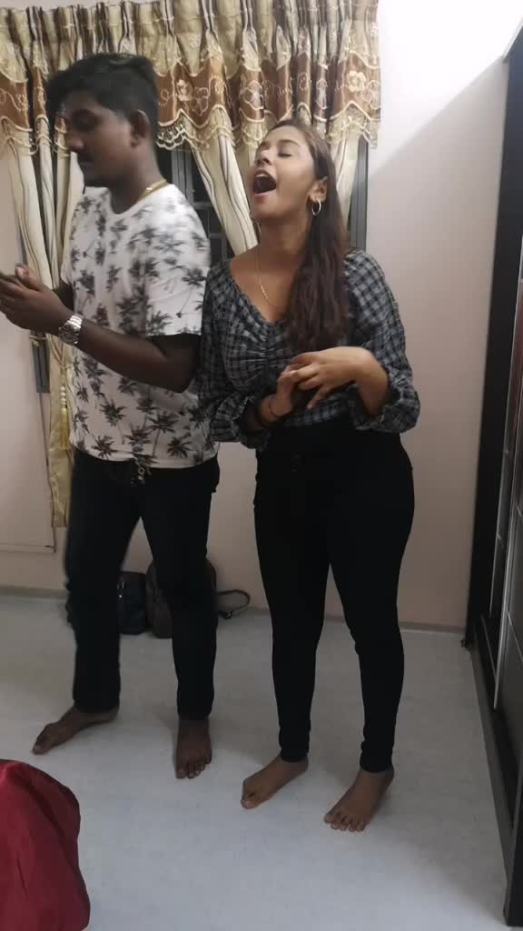 @bhuvibhuveni
