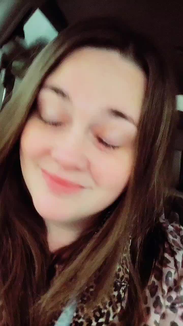 @gr33n3y3s