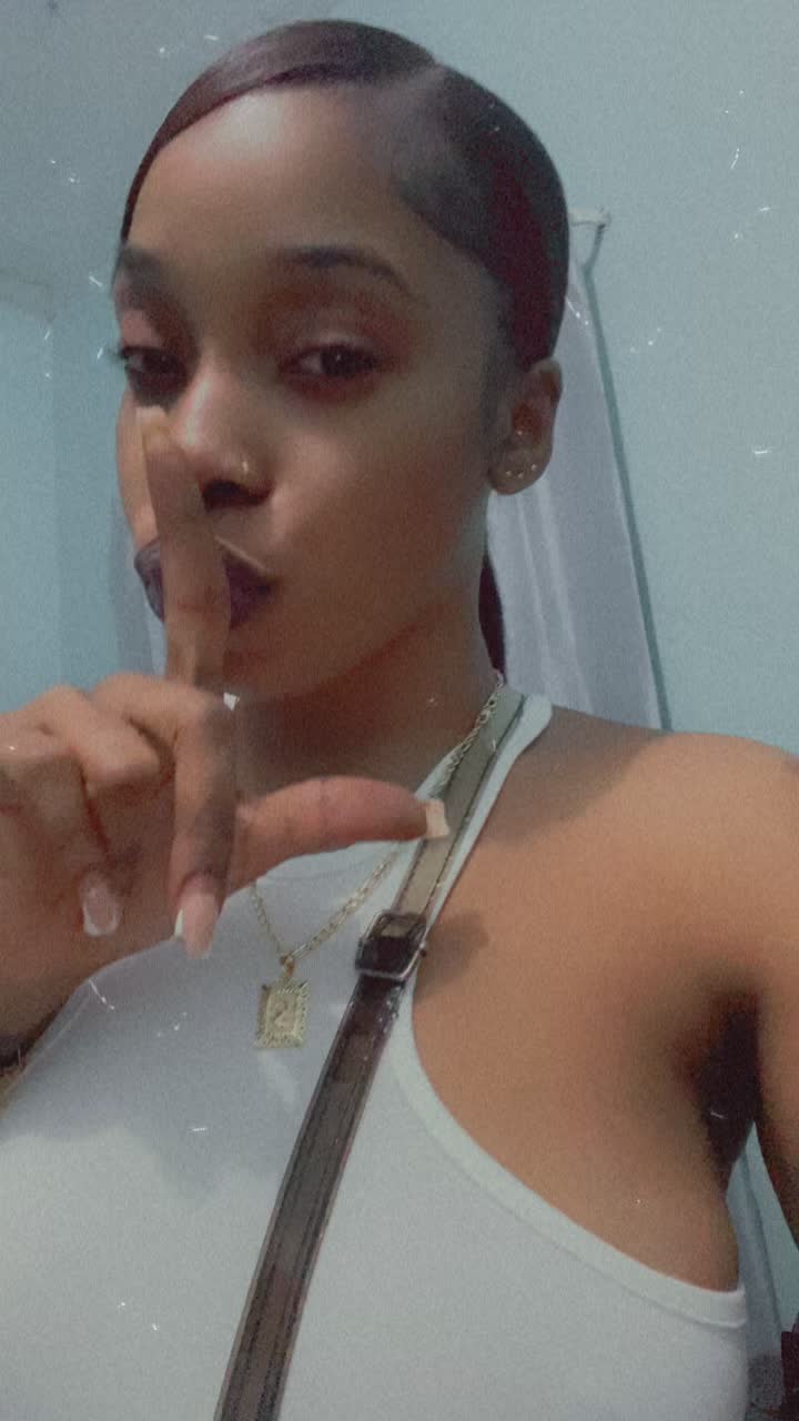 @👑🌺Ms.KeeArmani🌺👑