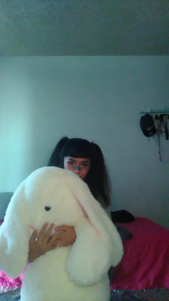 @Angel ♡