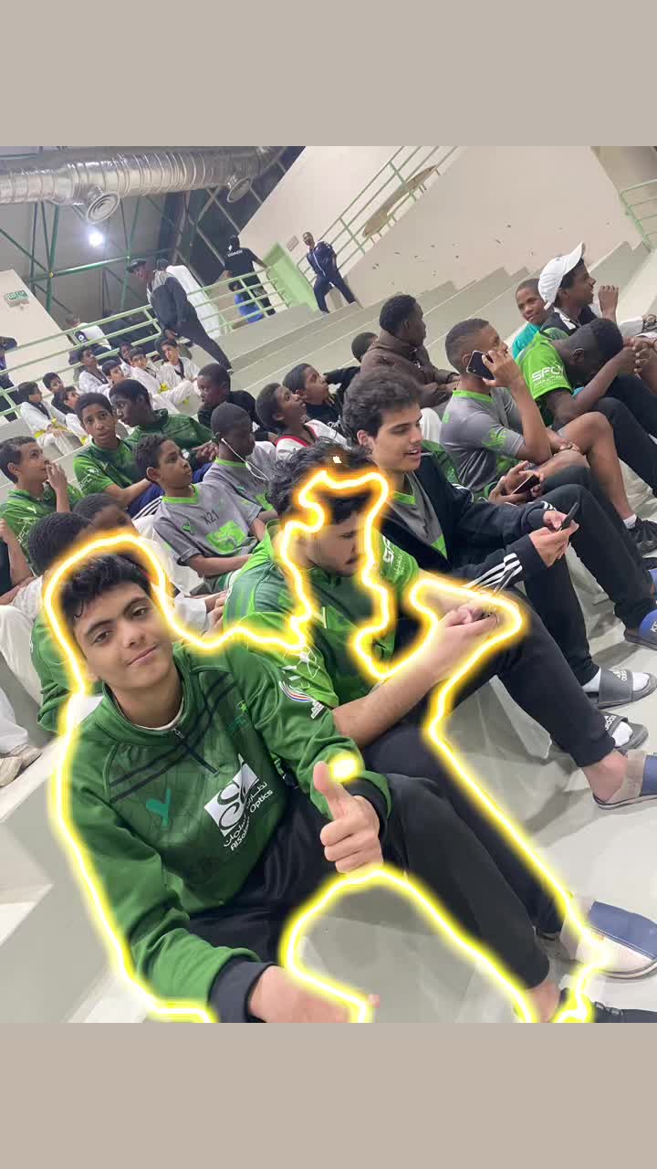 @مهرج كركور العجوز