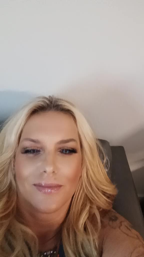 @moniquehervey