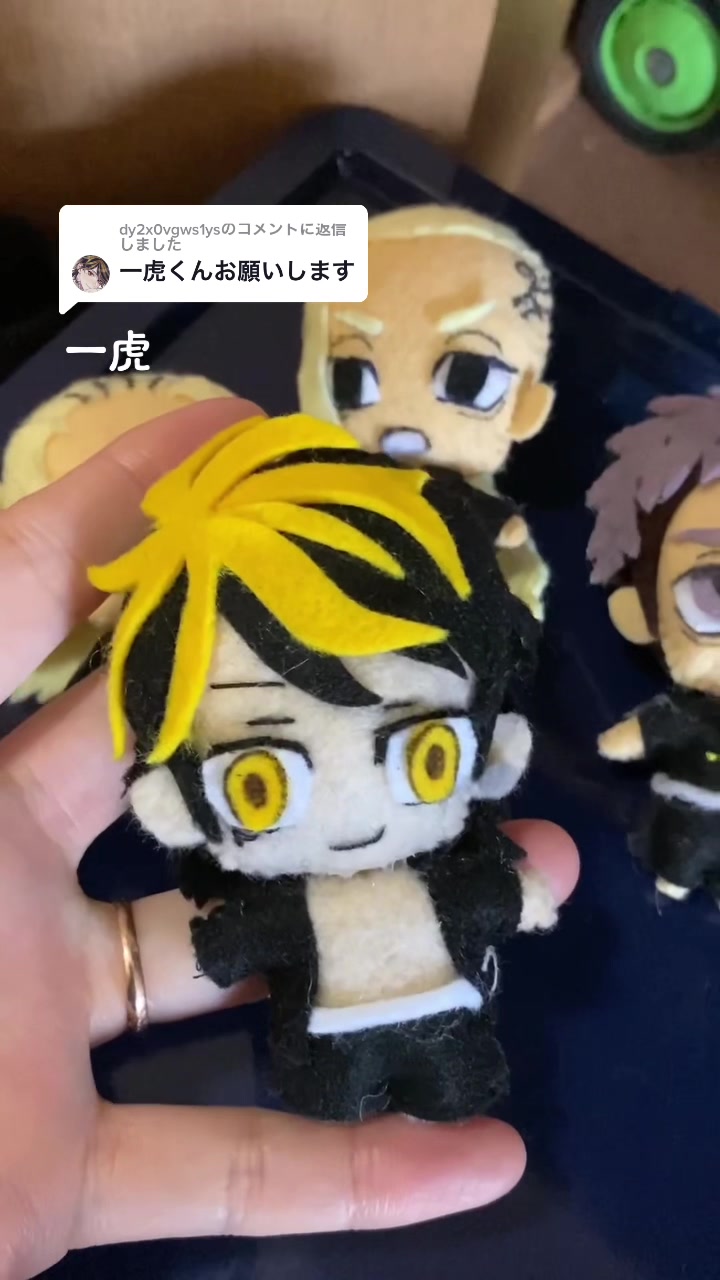 @淡々とフェルト人形作る人