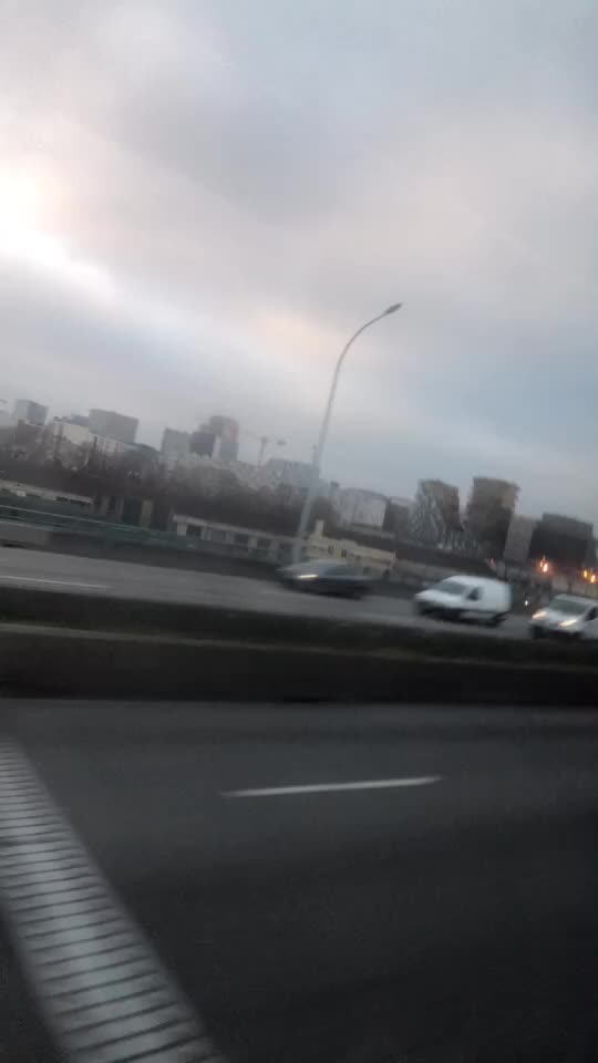 @Dhupar Paris