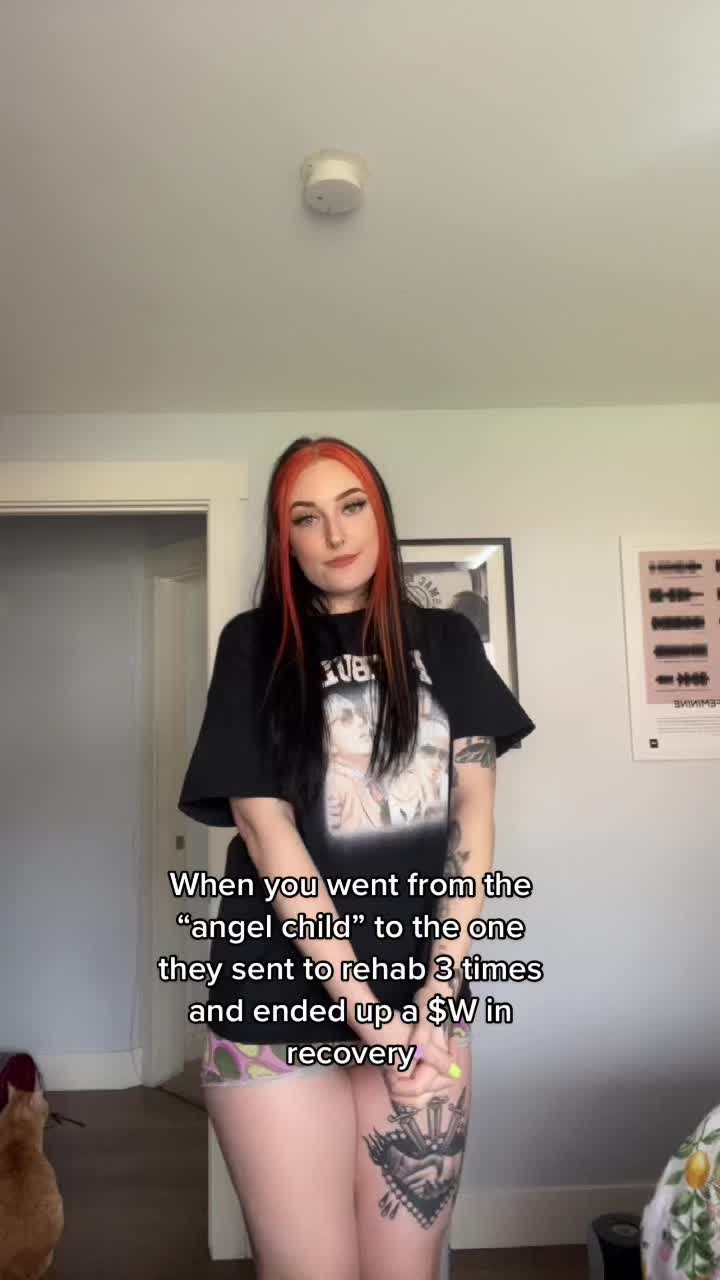 @laurelhoneyyy