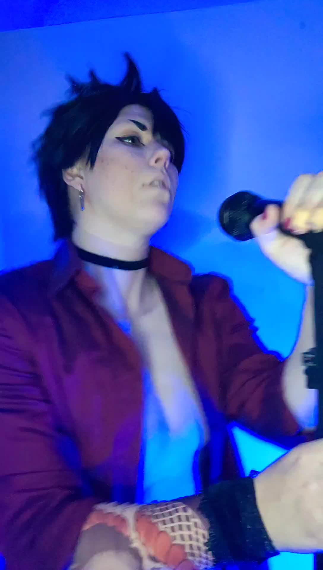 @Flesh Coat Queen