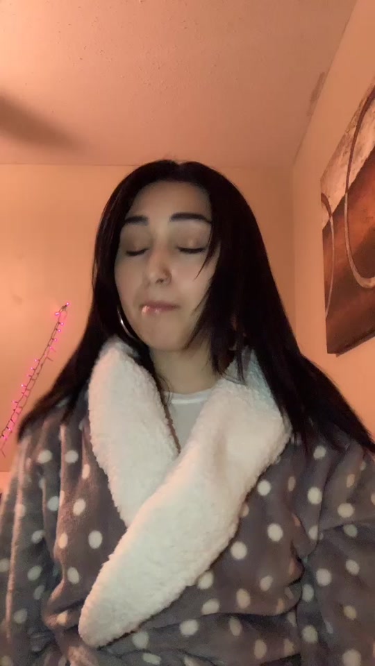 @Vivianna🦋😇