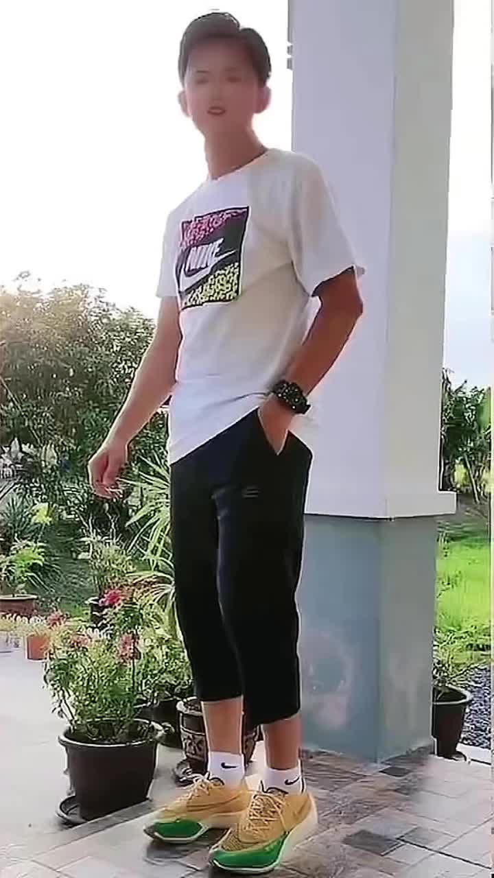 @megsgvxlrcebrg