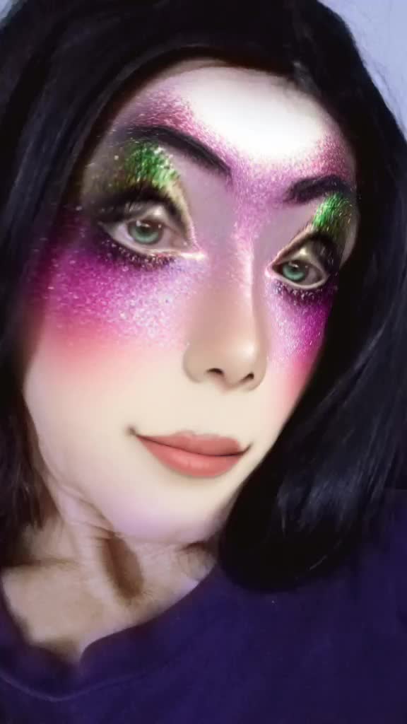 @LaDonnaDee