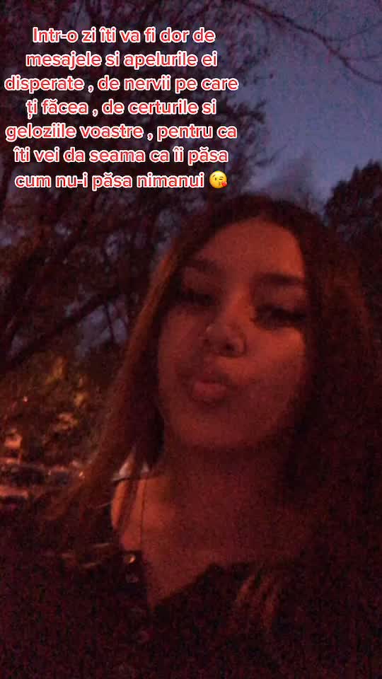 @ROXANAA🧸