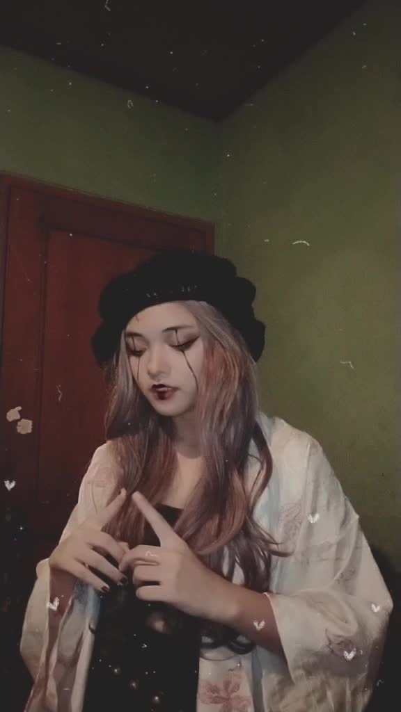 @r o n i