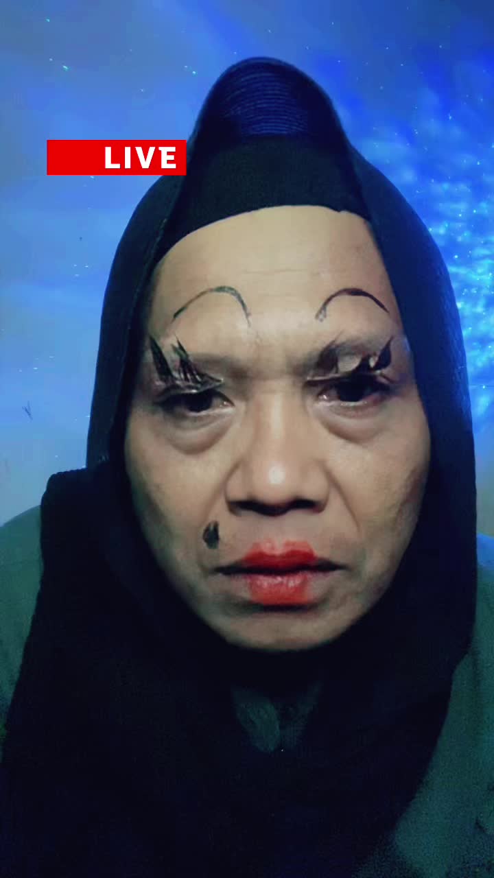 @๐๐ข๐๐ ๐๐๐๐จ๐จ