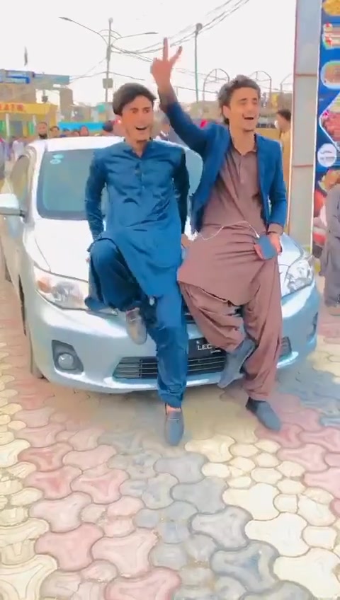 @AwaiskhanBk