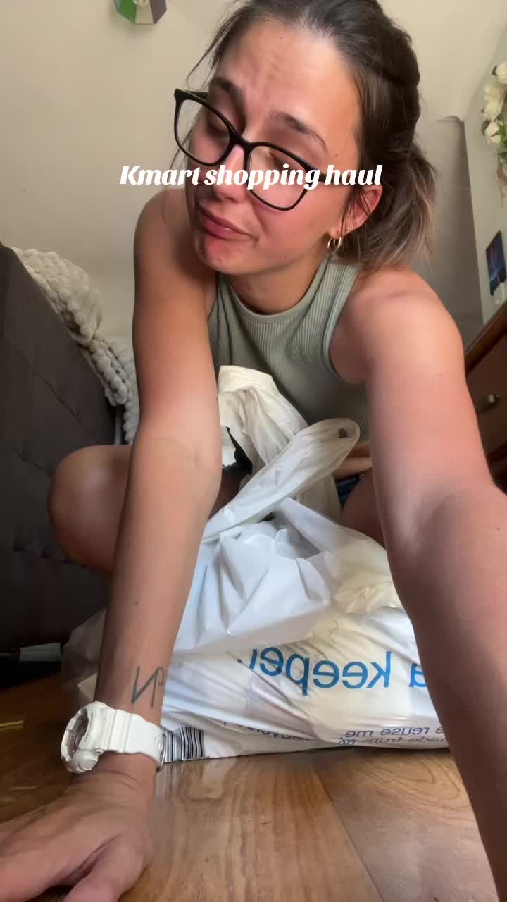 @Pretty_Britty_