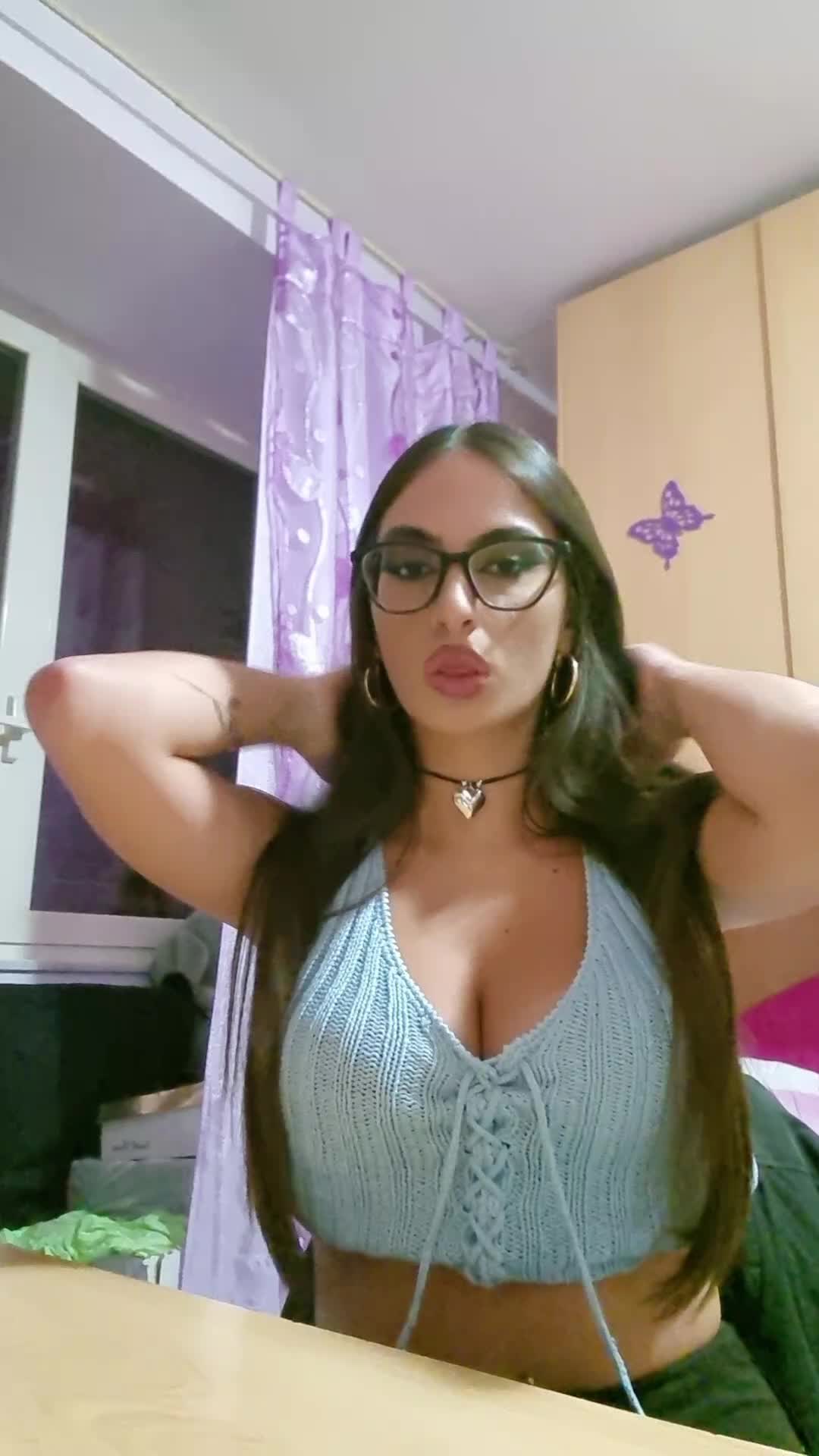 @_alessandra_