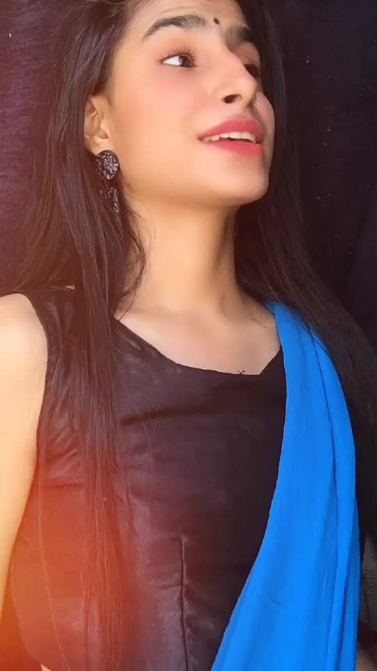 @komal🌈🥀