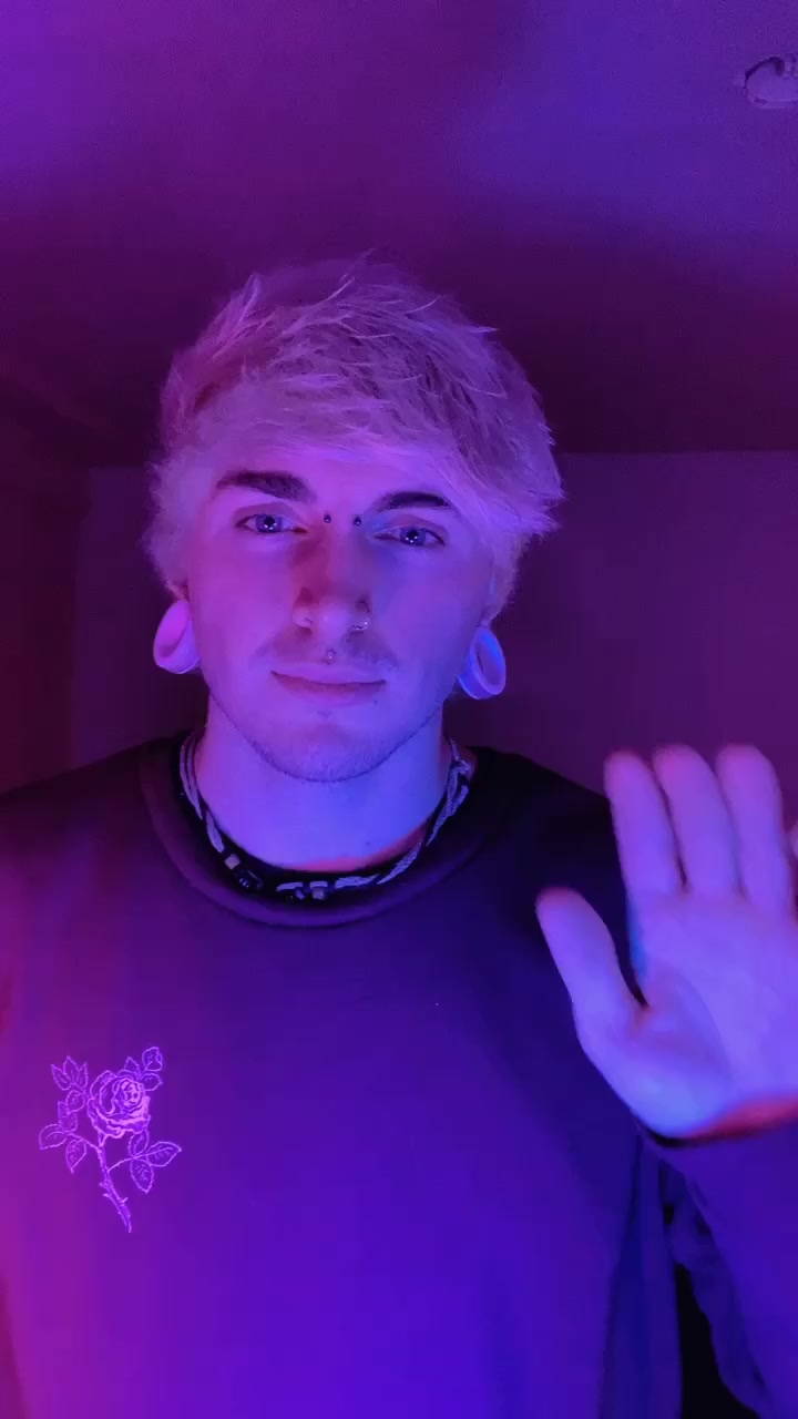 @Chris.j.Darko