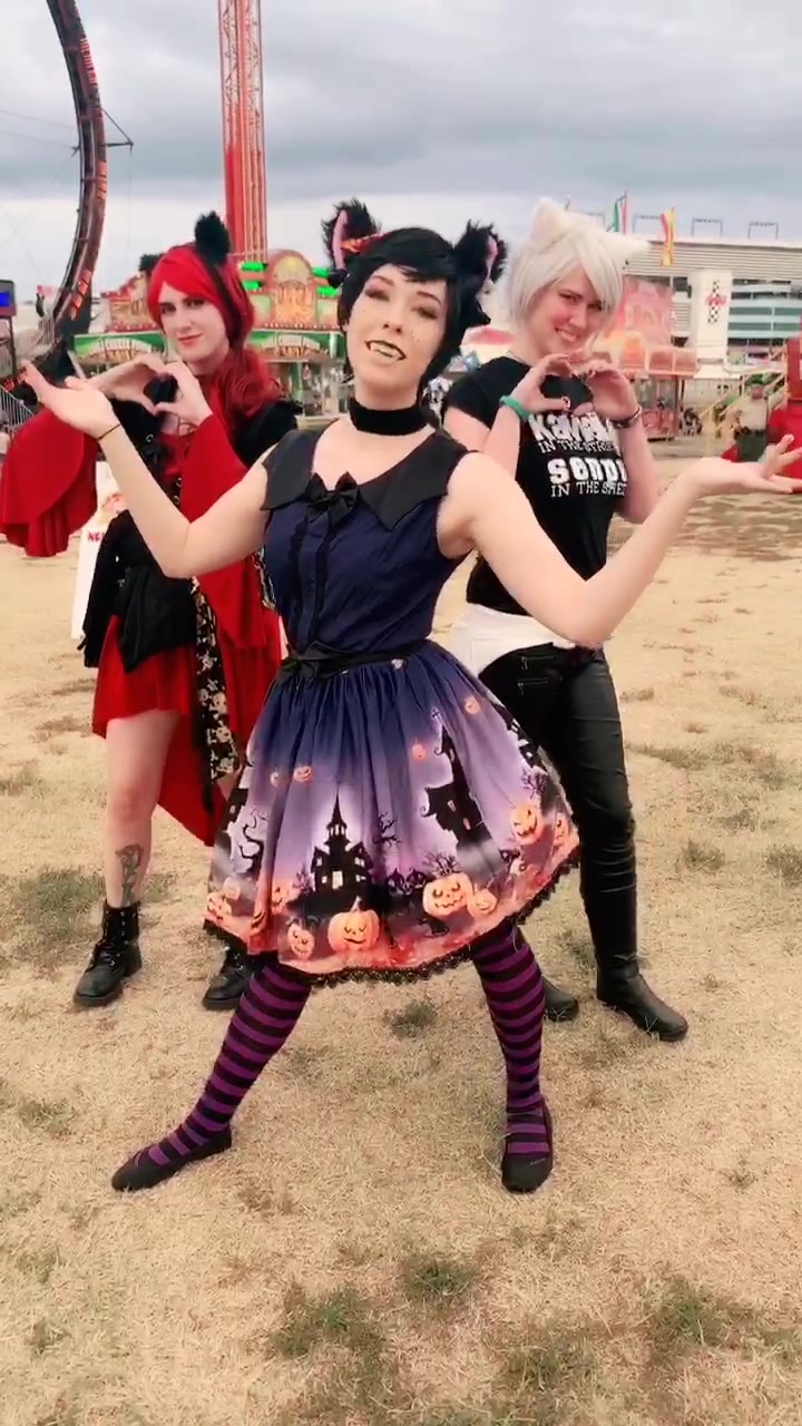 @๐๐ป๐ฒ๐ฎ๐ต ๐๐ต๐ช๐ฌ๐ด