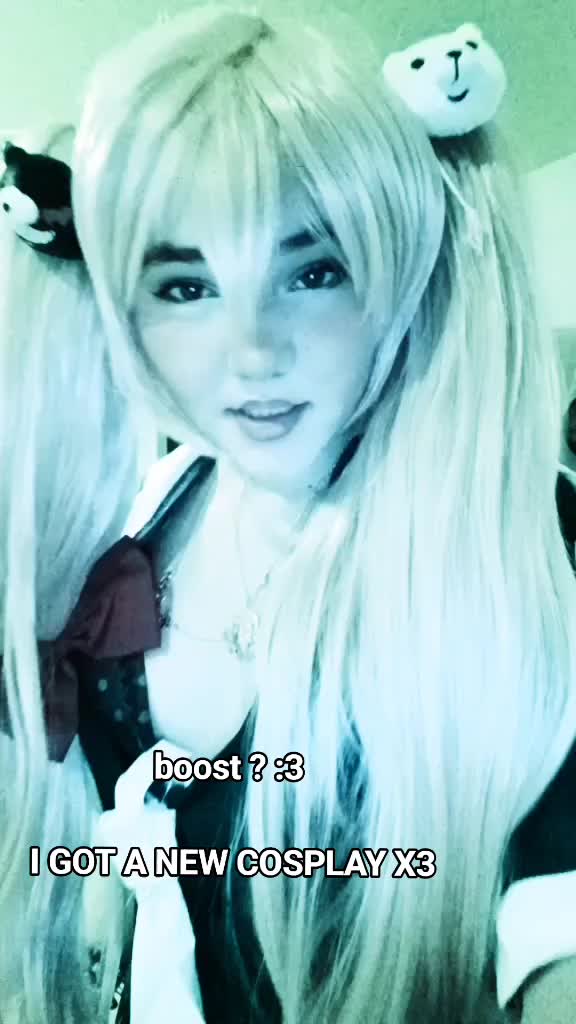 @﹒⪩⪨﹒