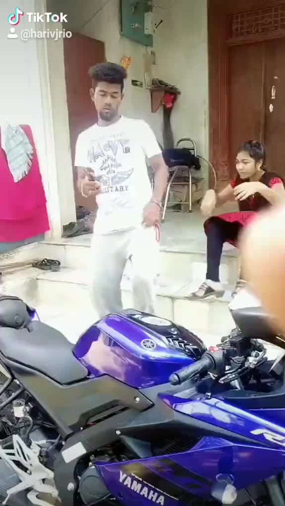 @hari vj