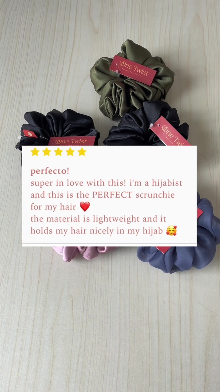 @OneTwistScrunchie