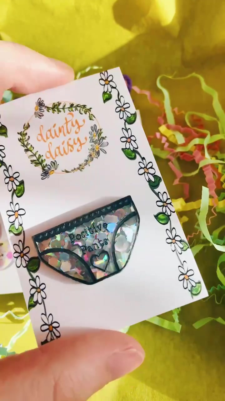 @daintydaisystudio