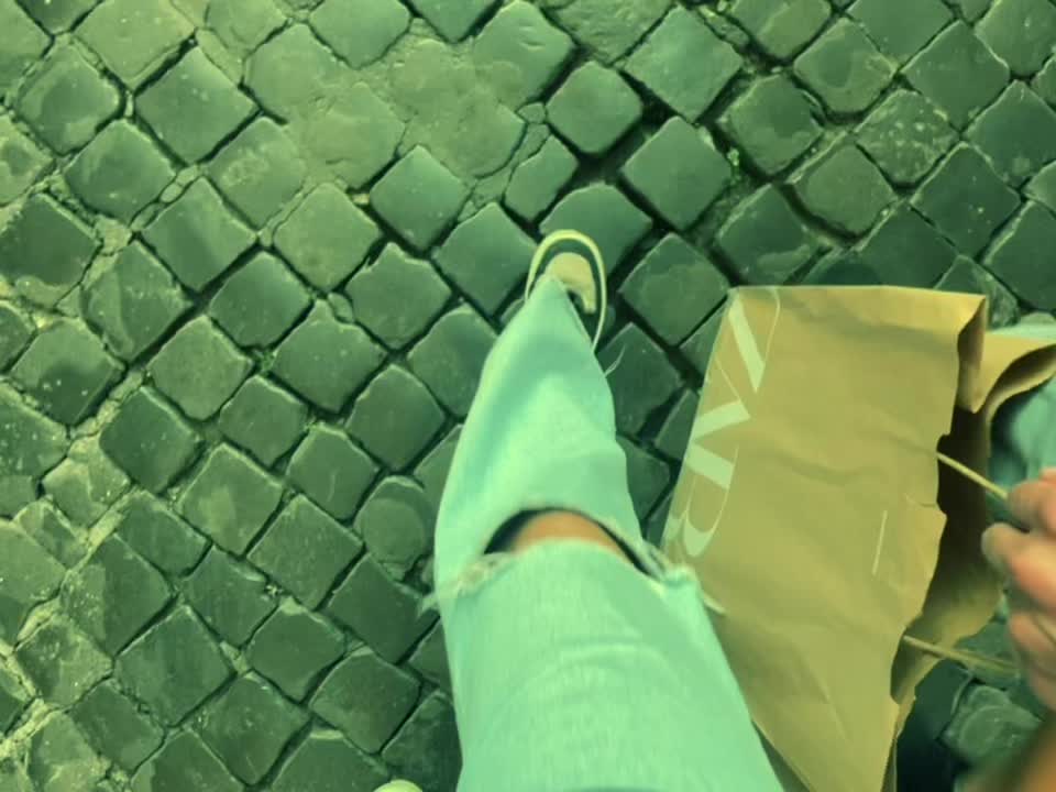 @Kiara