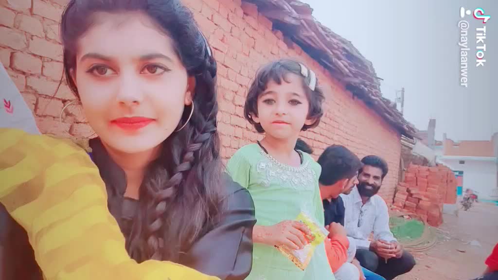 @naylaanwer