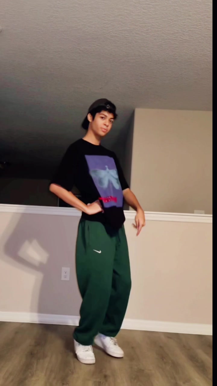 @jj