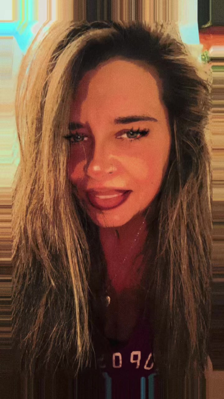 @Sweet_Angelic_Lizzy