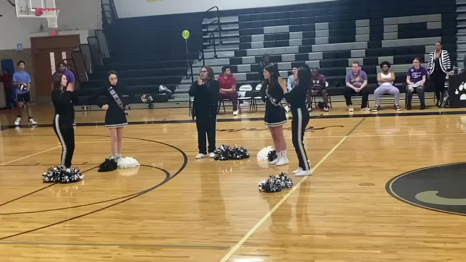 @AHS Cheer📣