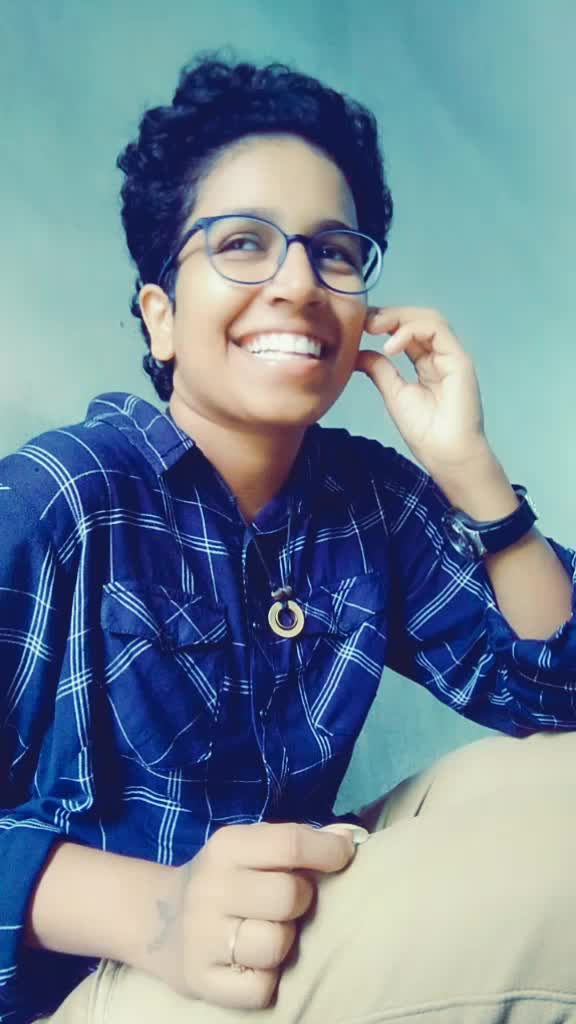 @അനാർക്കി🌸