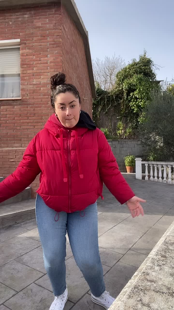 @luciaherrero415