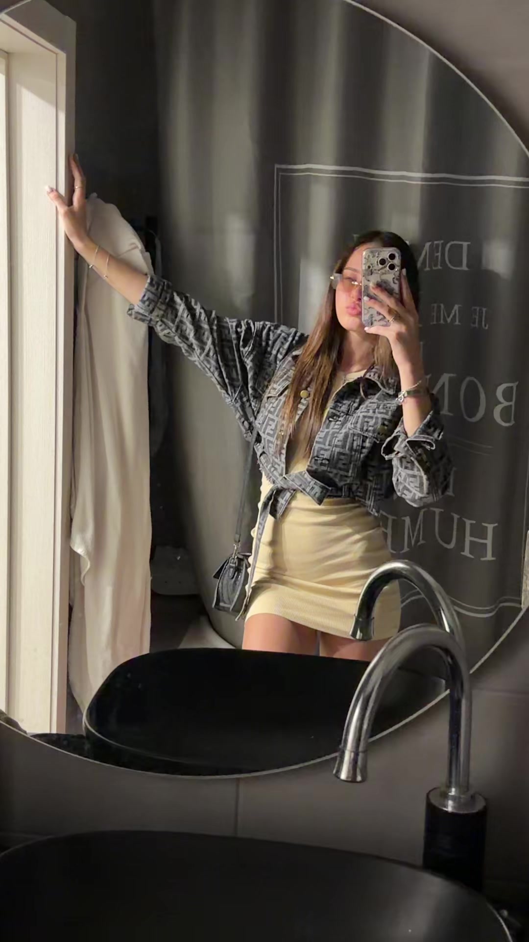 @♛ lizikkisik