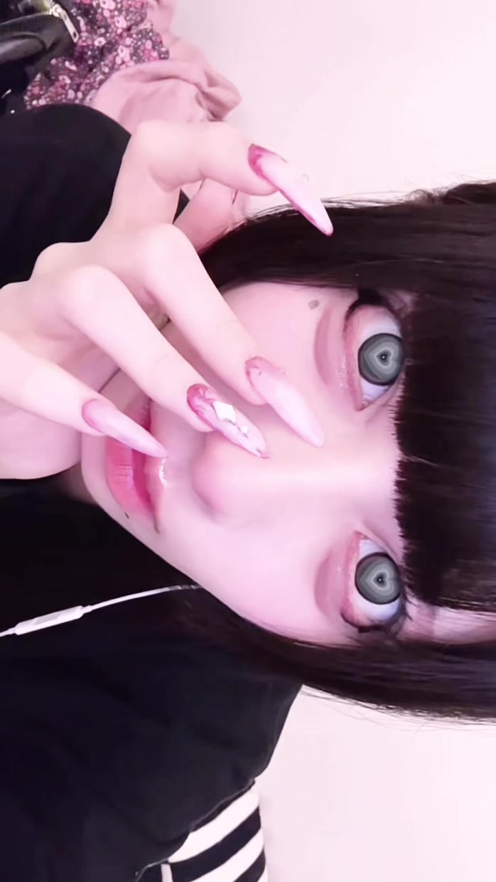 @秋月えむ