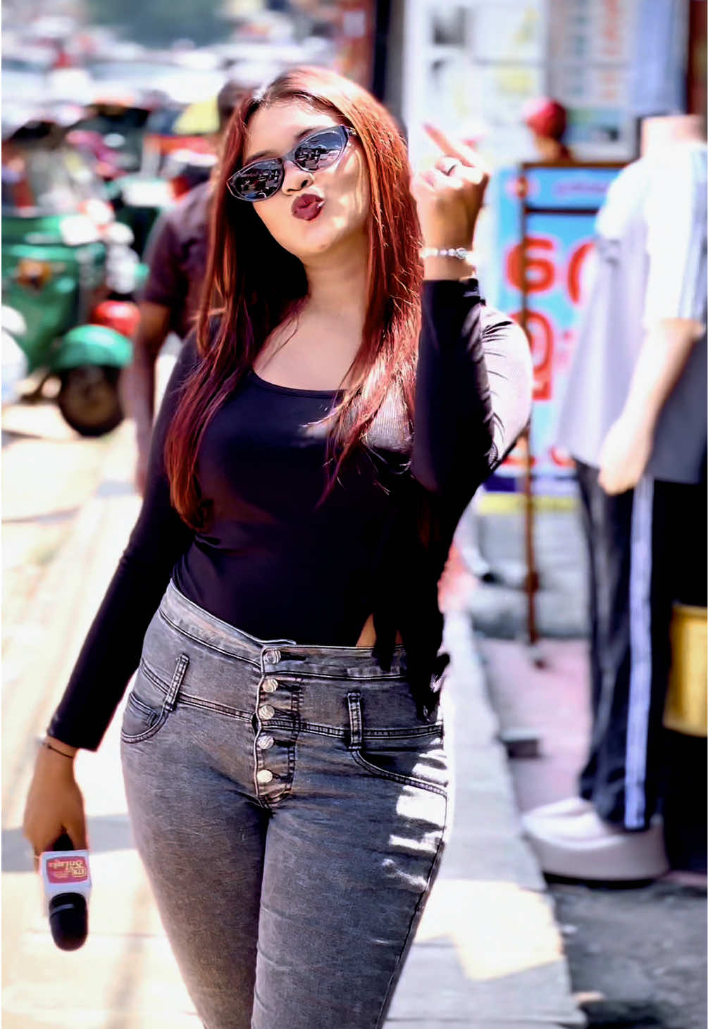@Janani🌹