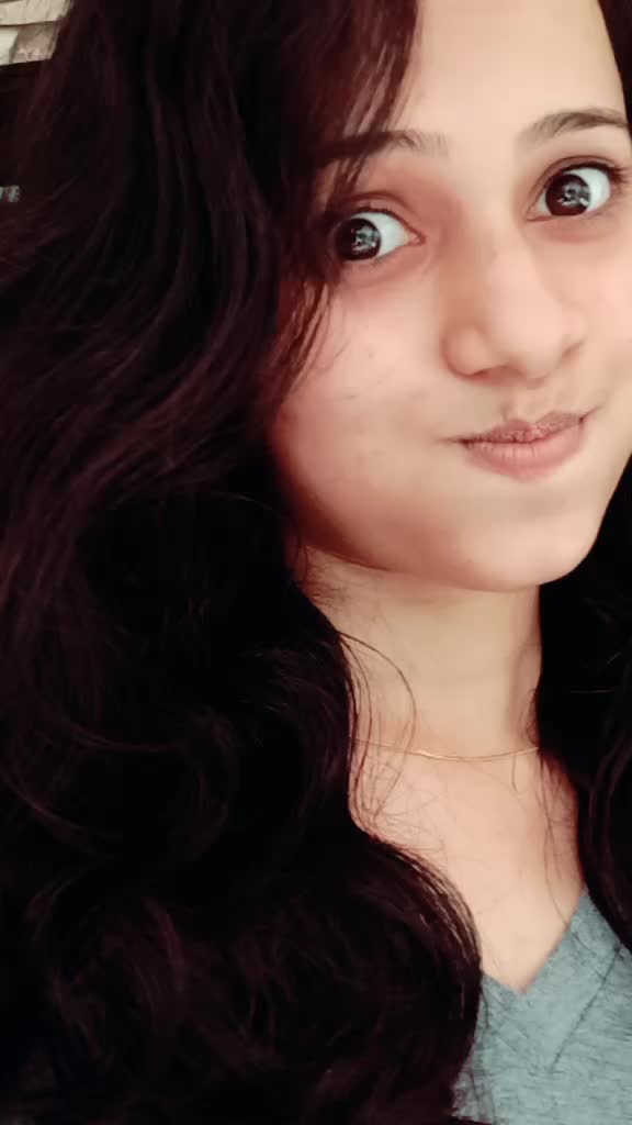 @Ashna Mohan✨