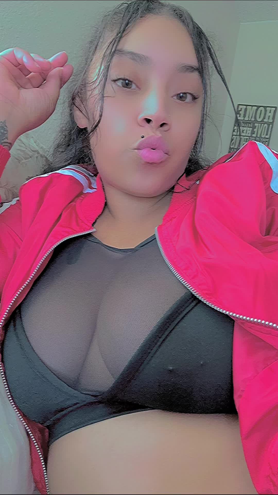 @lightskin_thang2703