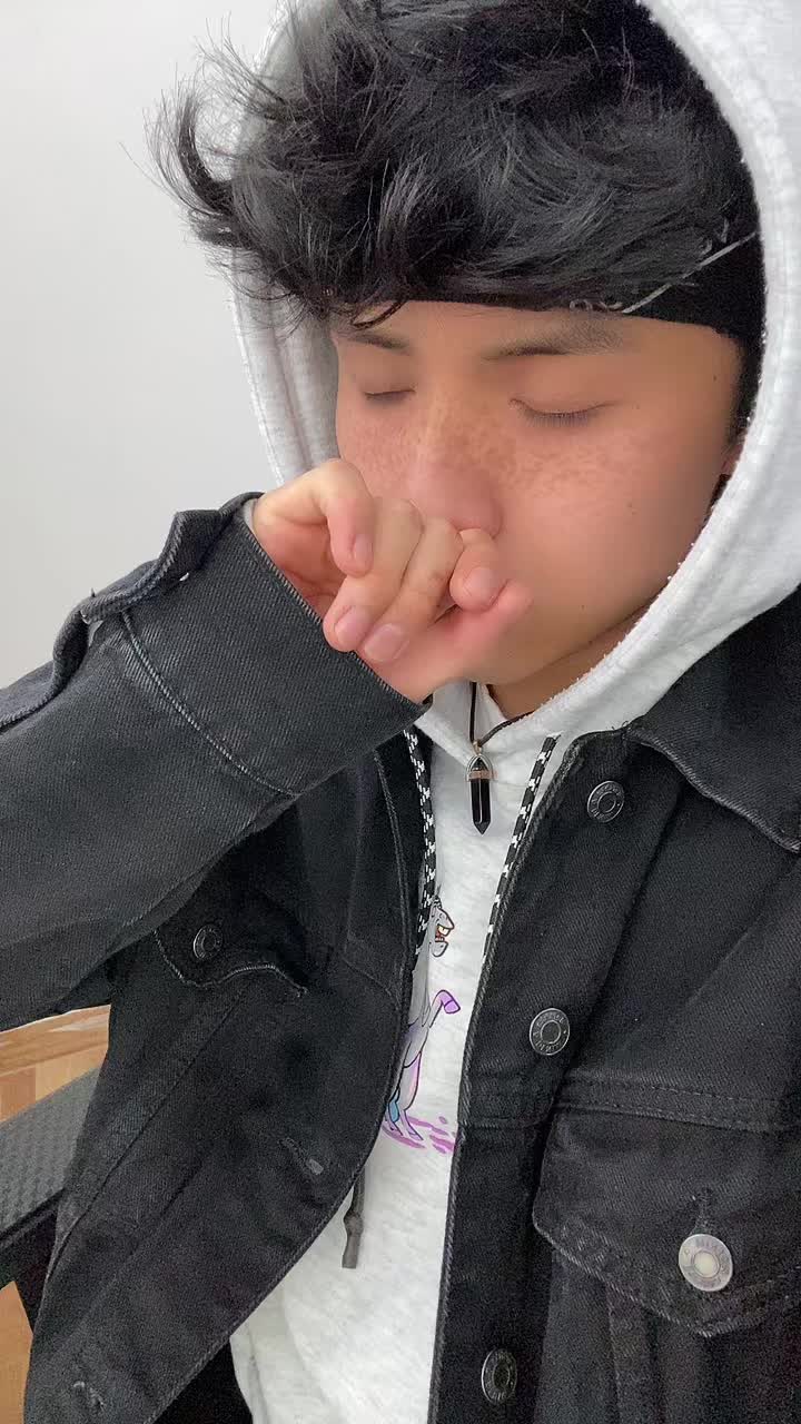 @Sebas🖤
