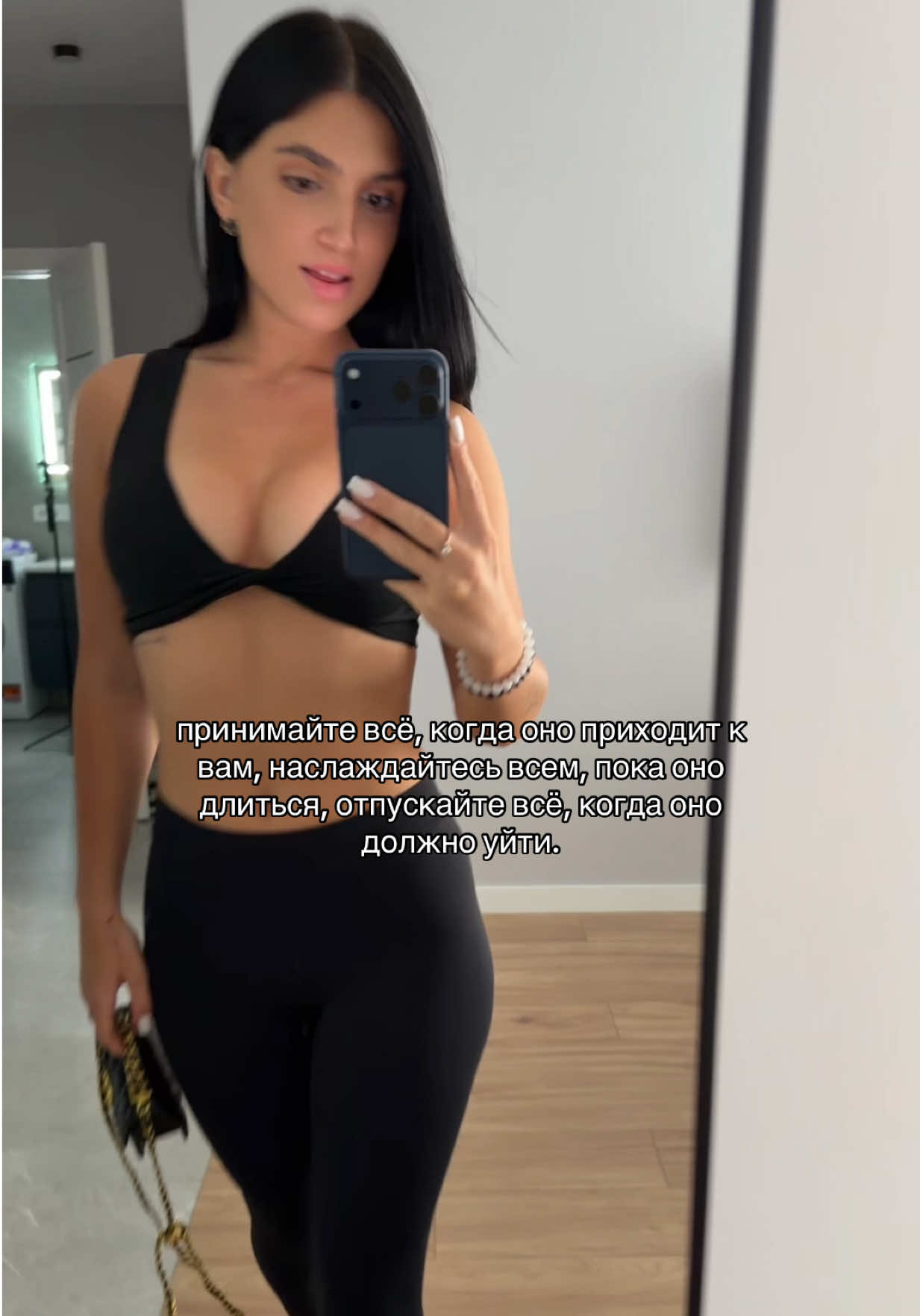 @Anechka
