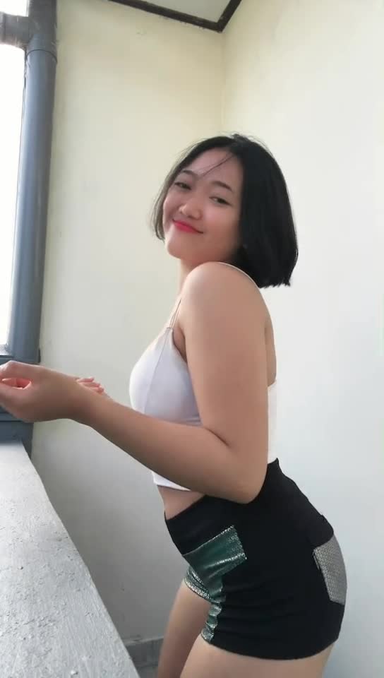@com