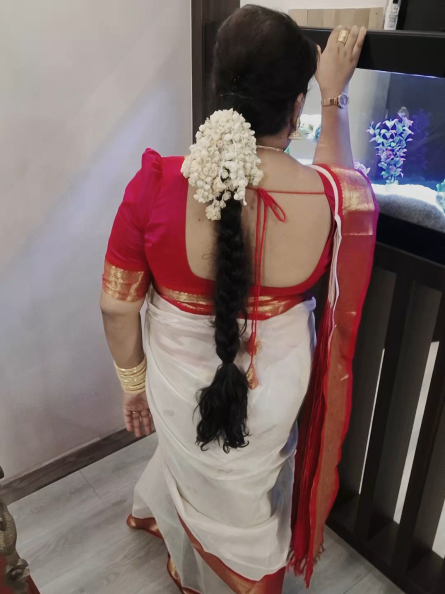 @SAAMITA SILKS