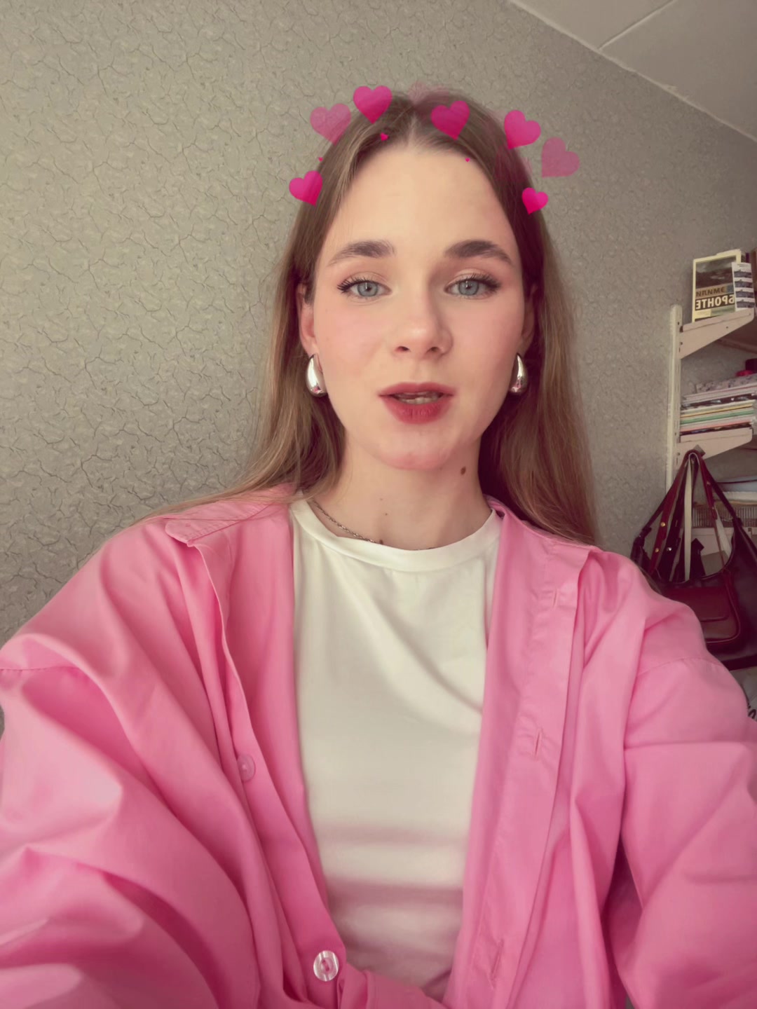 @анька 🌟
