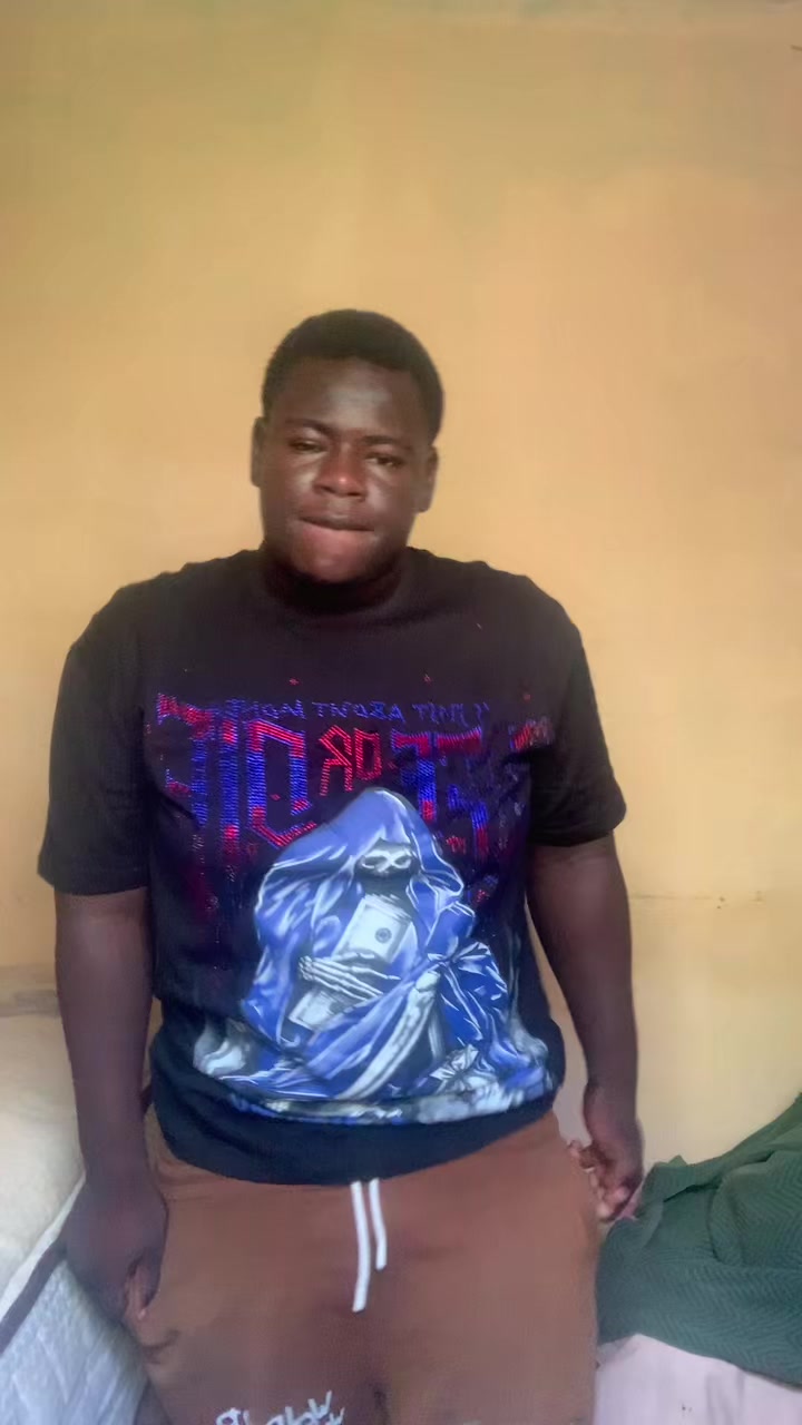 @Jelo_thecreater
