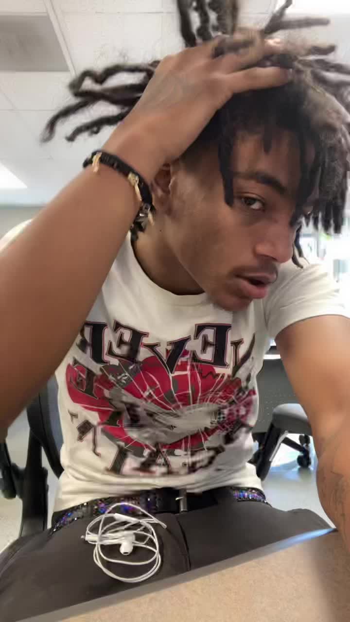 @K1🕷