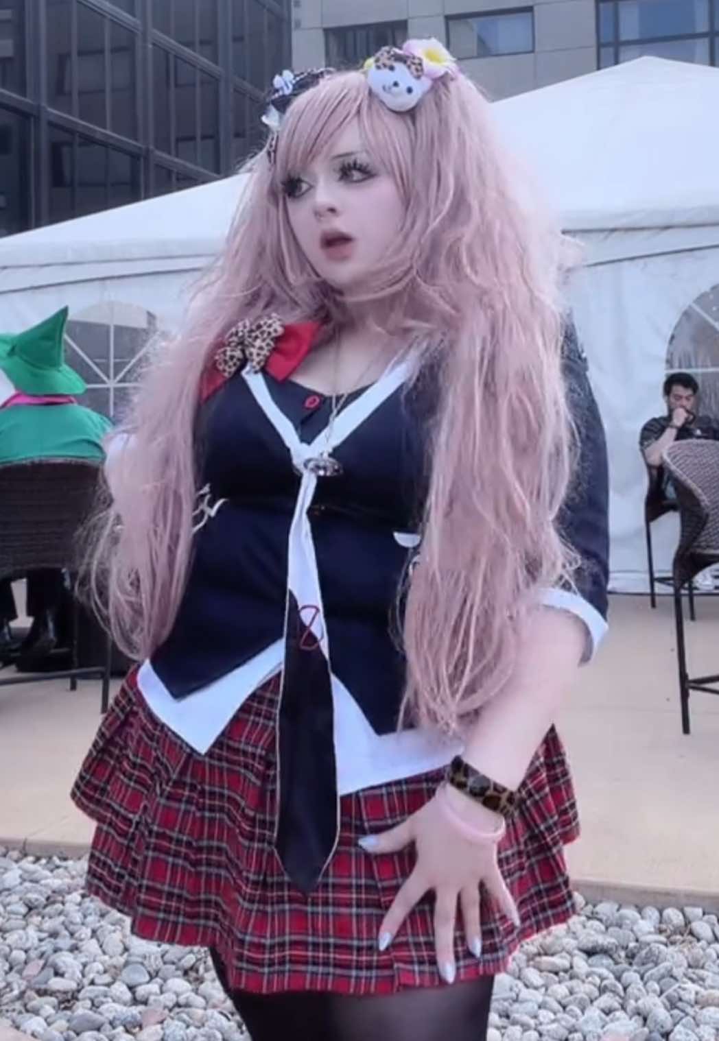 @𝑅ෆ𝓈𝒾𝑒𝜗𝜚