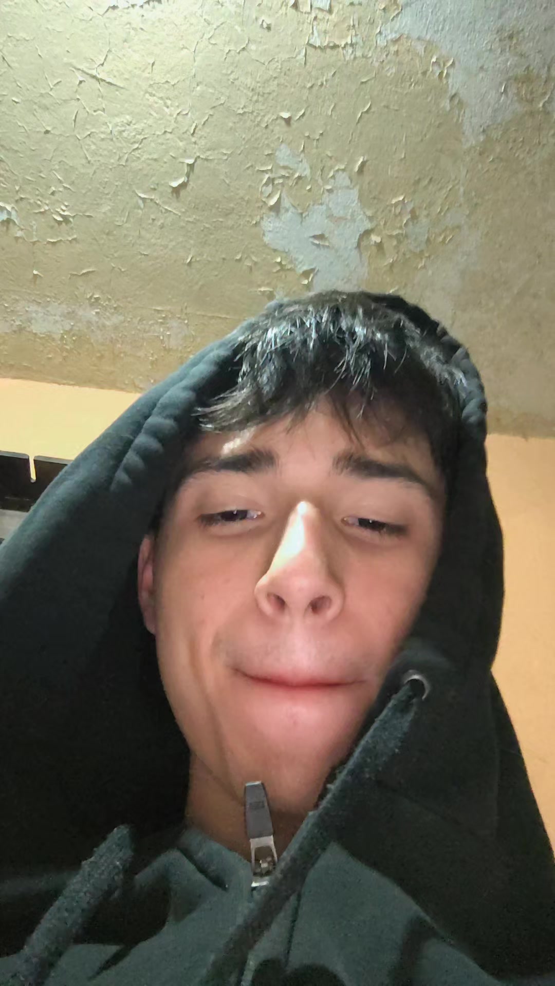 @Alejandro Kj